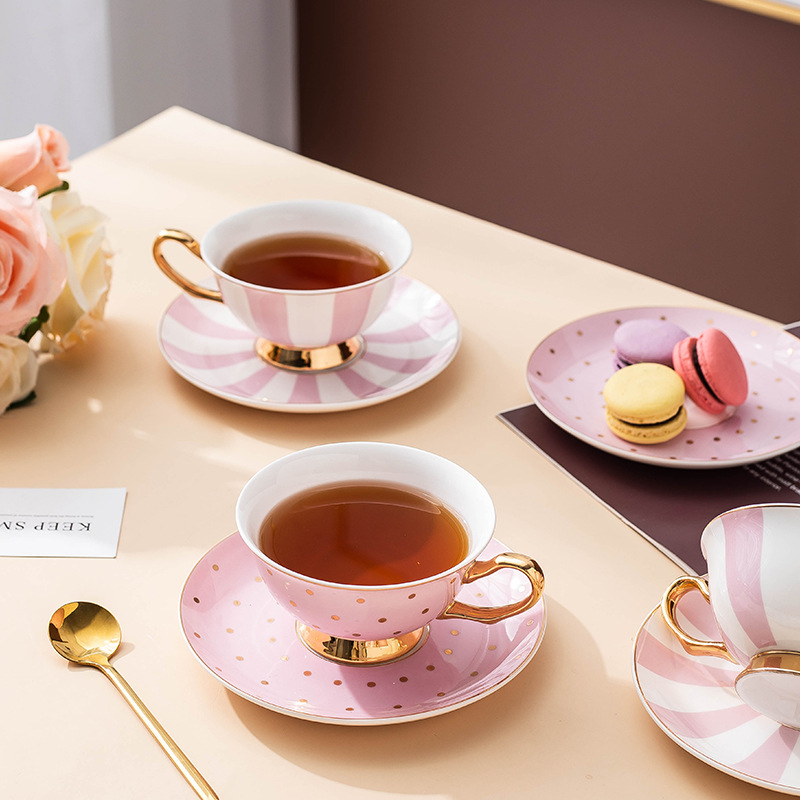 Керамические розовые кофейные  – обзор и цена Coffee Tea And Sugar Set