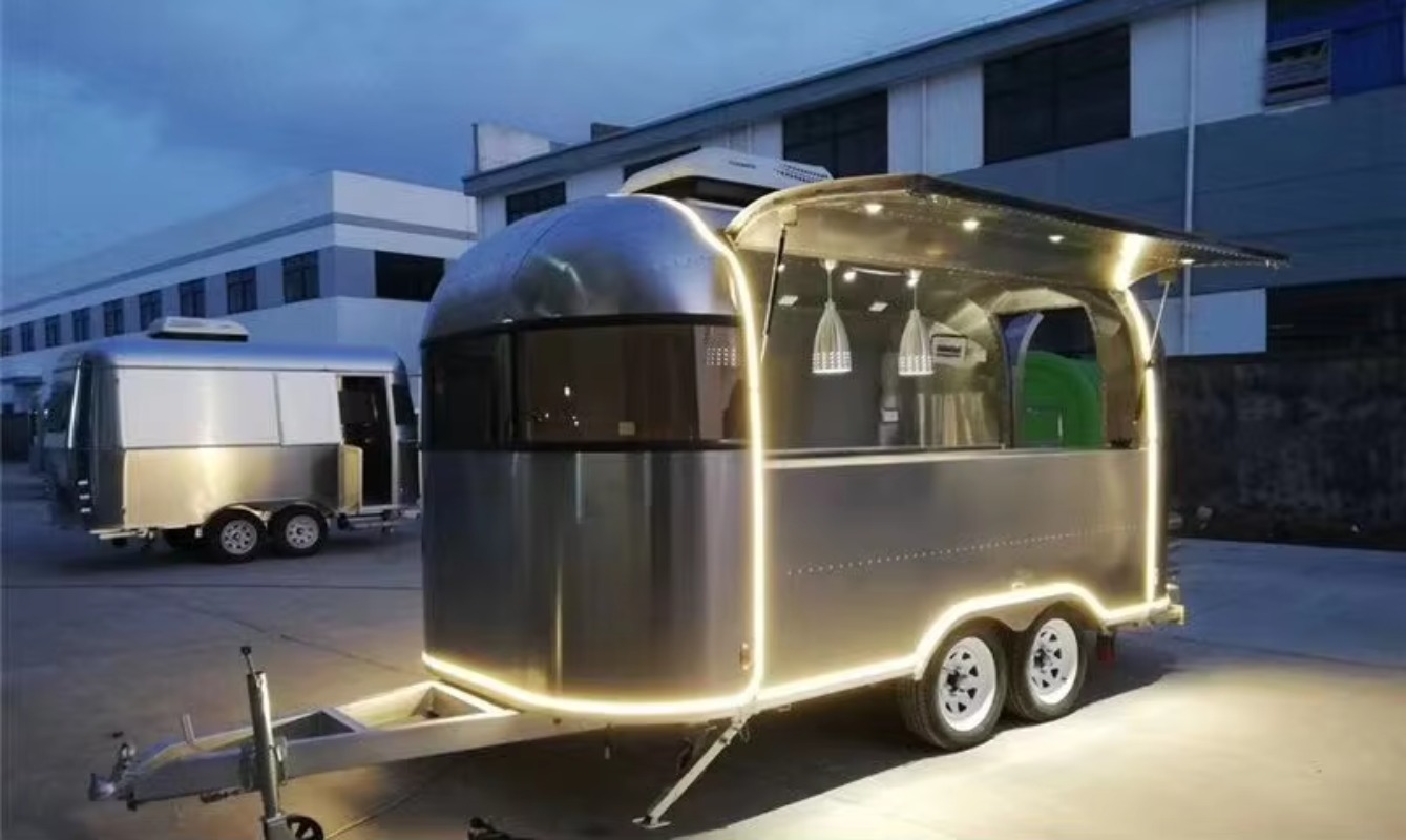 Фудтрак-прицеп: Мобильный рест – обзор и цена Coffee Tea Equipment